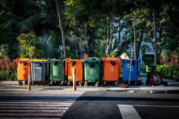 Découverte des solutions éco-innovantes pour transformer nos déchets en ressources